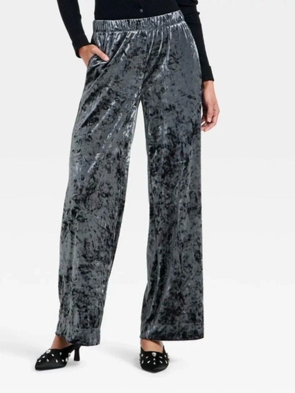 Crushed Velvet Wide-Leg Pants in Charcoal
